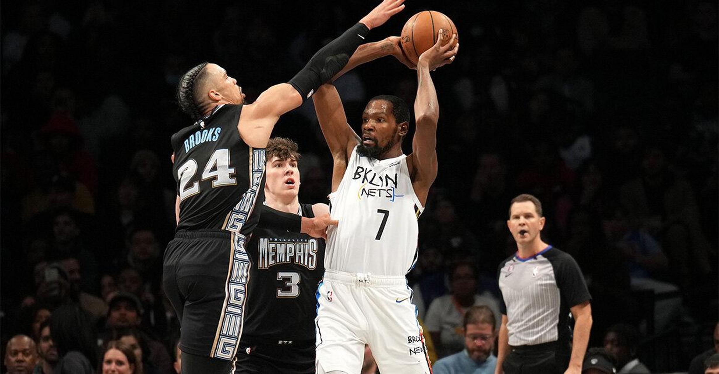 包含杜兰特关键节点赛况扑朔迷离,篮网带队取胜!的词条